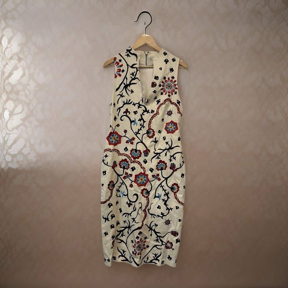 Alice + Olivia Jacki Sleeveless Floral Embroidered Dress Sold Out $695 size 12